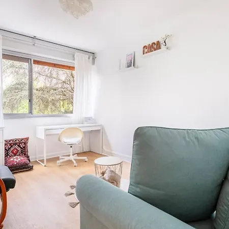 Cosy Studio/le Chesnay-paris * Le Chesnay (Yvelines)